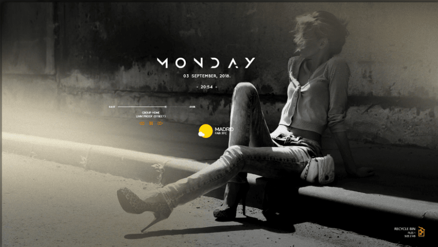 Mond Rainmeter Skin